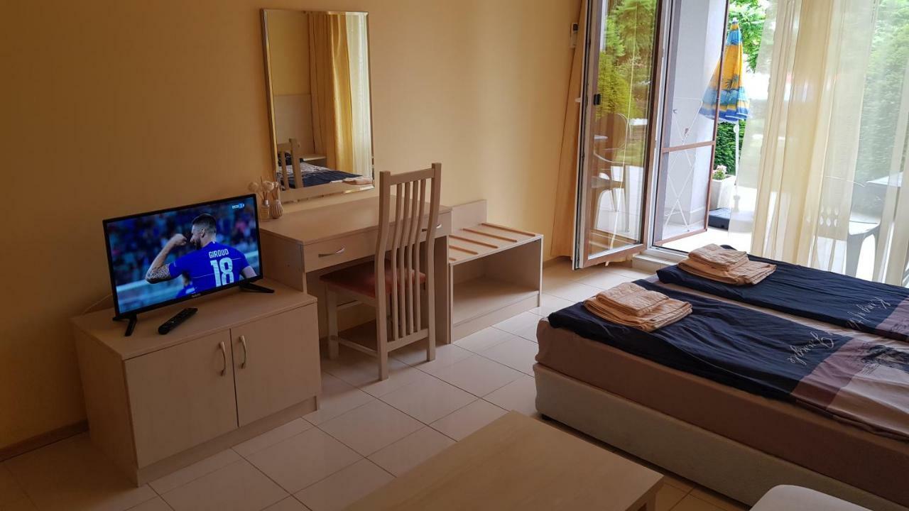 Harmony Hills Kolevi Apartments Rogachevo Dış mekan fotoğraf