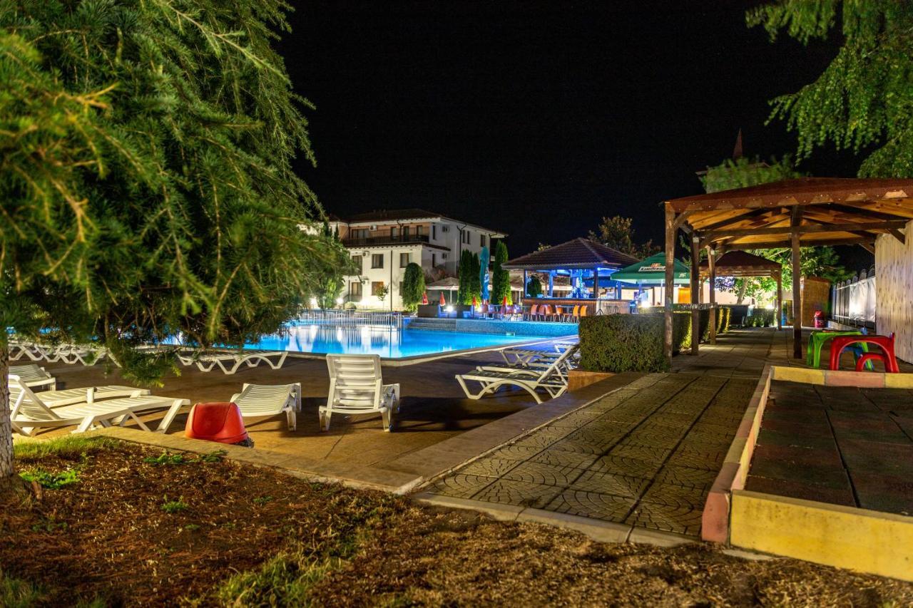 Harmony Hills Kolevi Apartments Rogachevo Dış mekan fotoğraf
