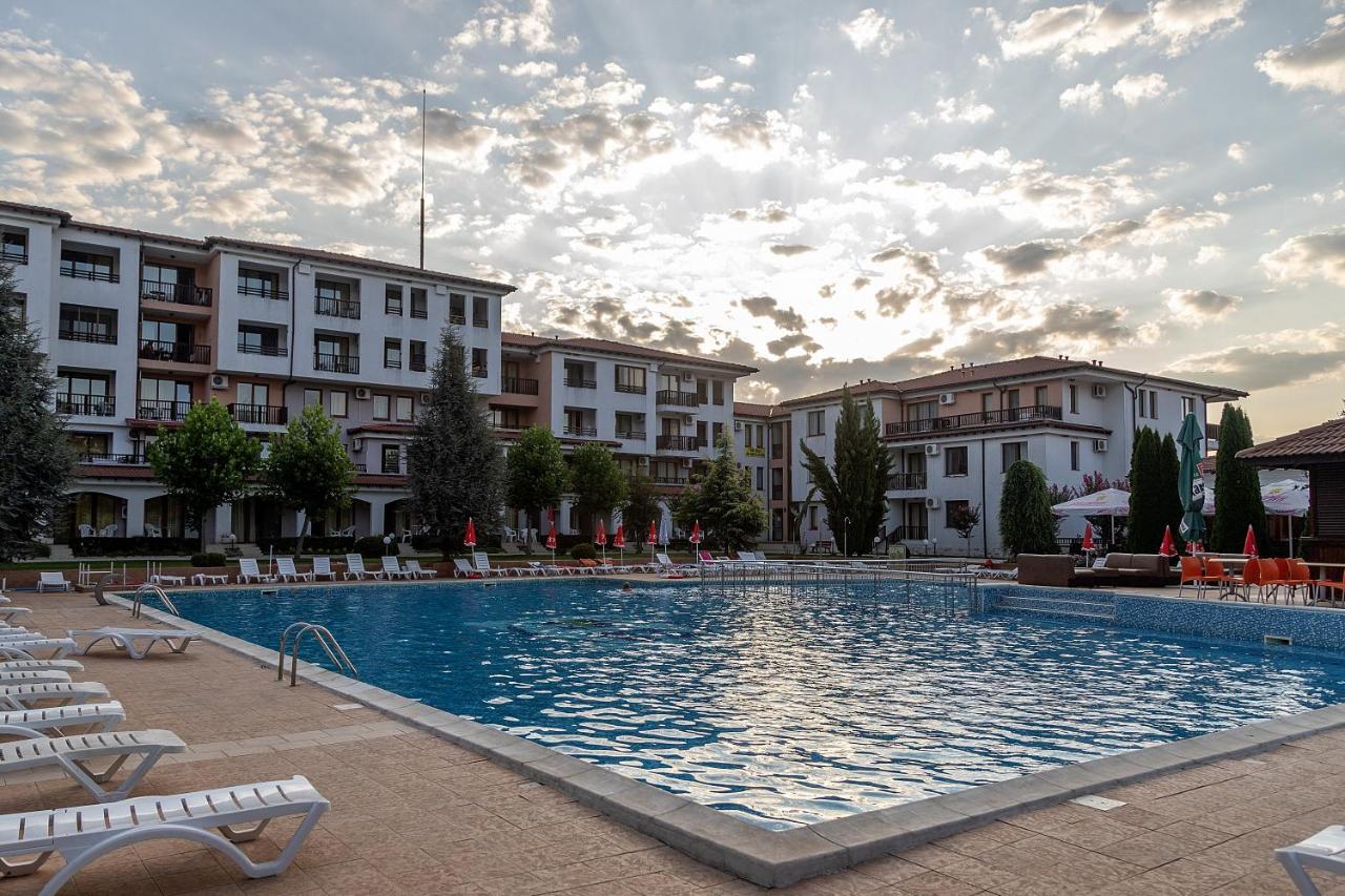 Harmony Hills Kolevi Apartments Rogachevo Dış mekan fotoğraf